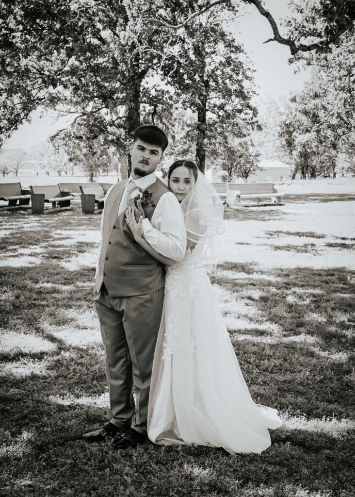 Country Charm Event Venue, Neosho, MO. Photography by Becca Kistler of Lash & Lens Studio, LLC.