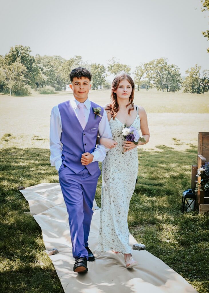 Country Charm Event Venue, Neosho, MO. Photography by Becca Kistler of Lash & Lens Studio, LLC.