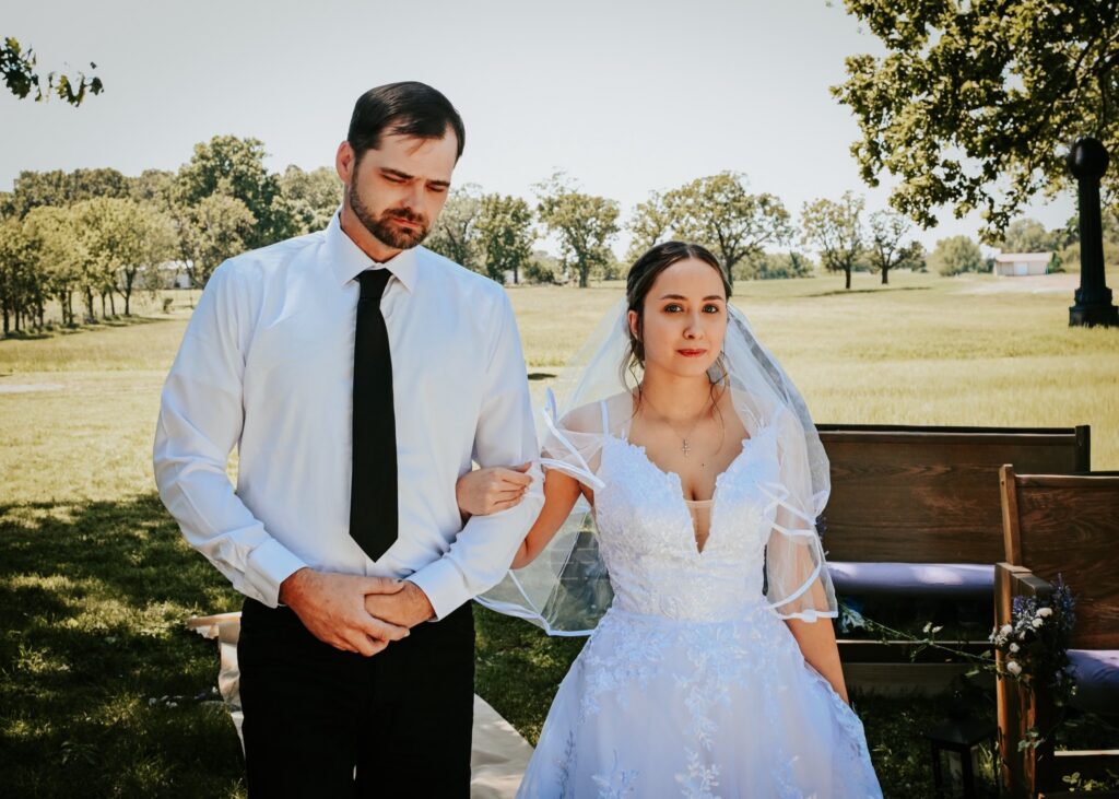 Country Charm Event Venue, Neosho, MO. Photography by Becca Kistler of Lash & Lens Studio, LLC.